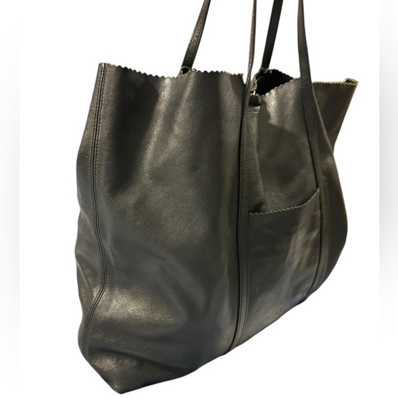 Banana Republic Black Leather Tote Bag Shoulder Carry - Picture 4 of 15